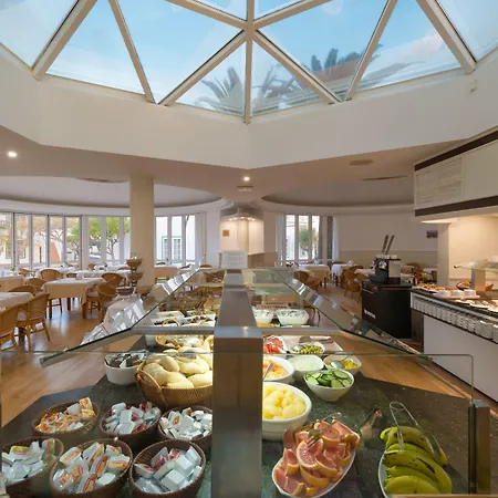 Barcarola Club * Puerto del Carmen (Lanzarote)